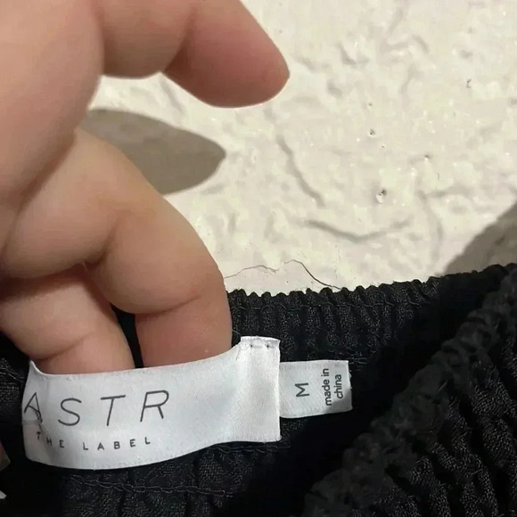 ASTR the label size medium sleeveless midi dress - Picture 5 of 6